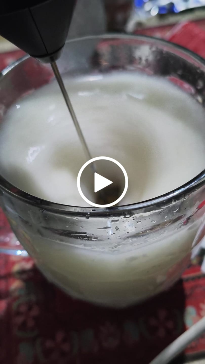 Customer video review of Eletric Milk Frother - AA Cell