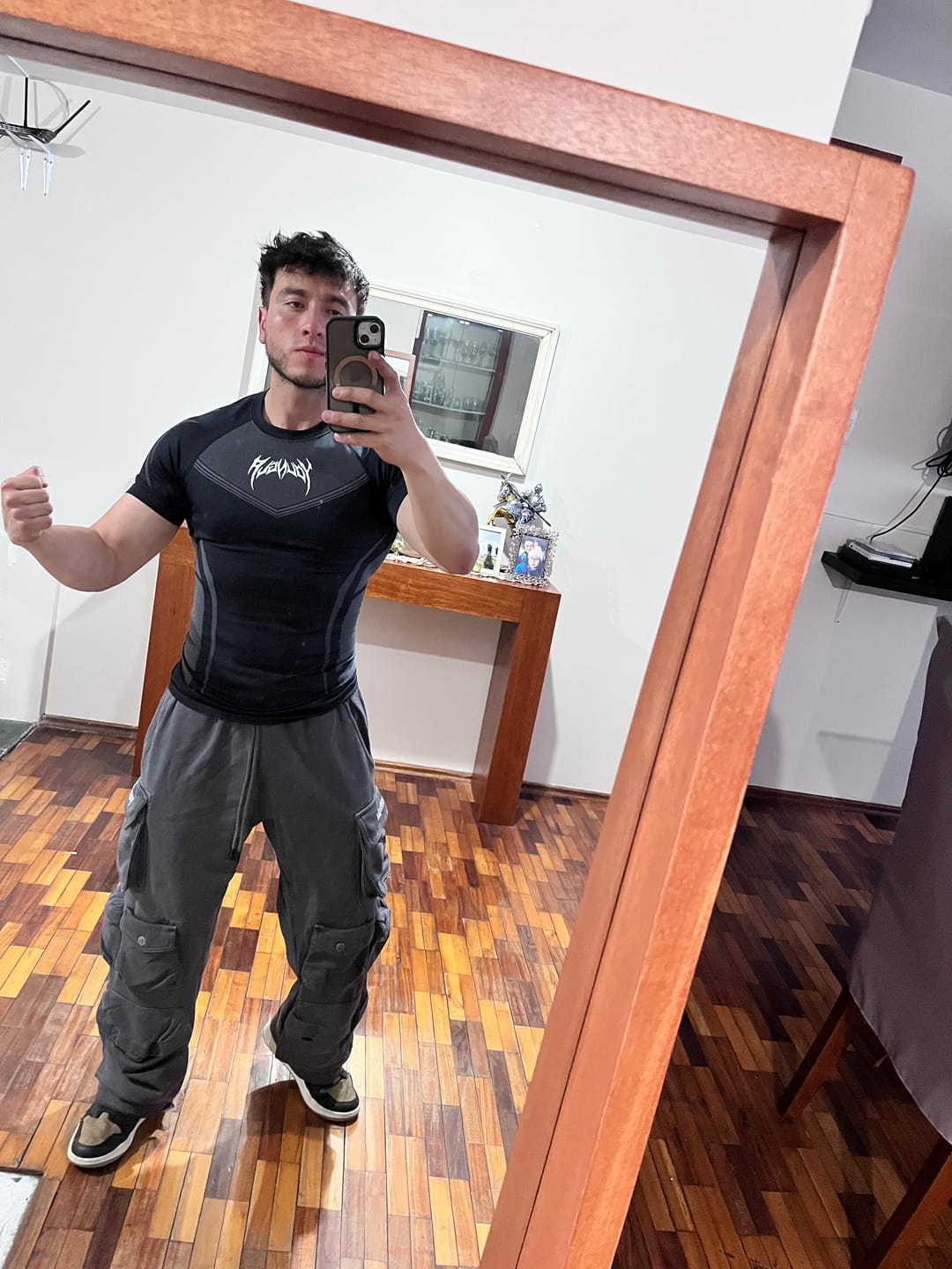 Customer photo review of 2005 - Hella Pocket Sweats