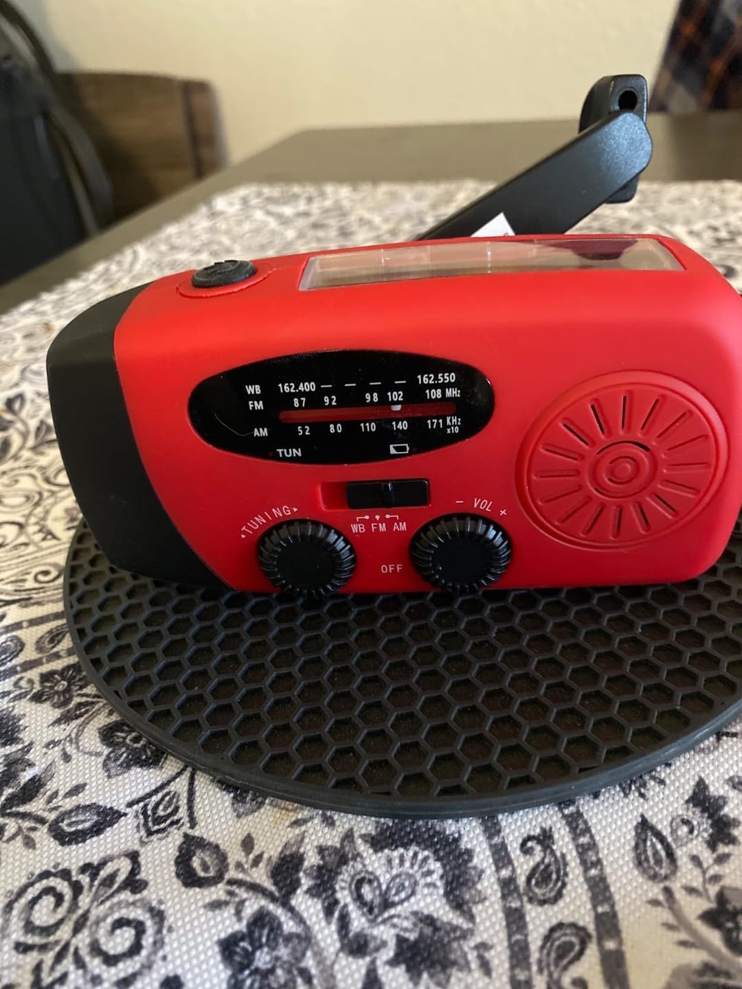 Customer photo review of Wielofunkcyjne Radio Awaryjne – Solarne, Dynamo i Powerbank