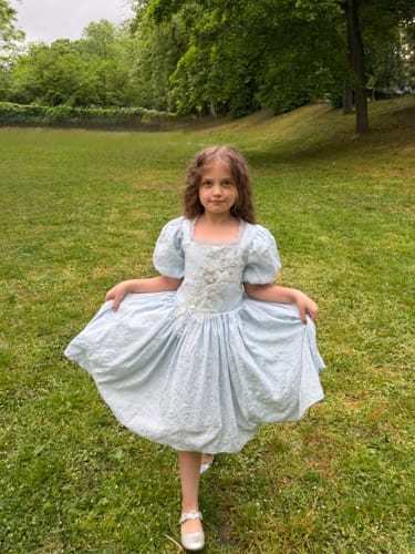Customer photo review of Toddler First Communion Dress Girl Embroidery Wedding Princess Dress