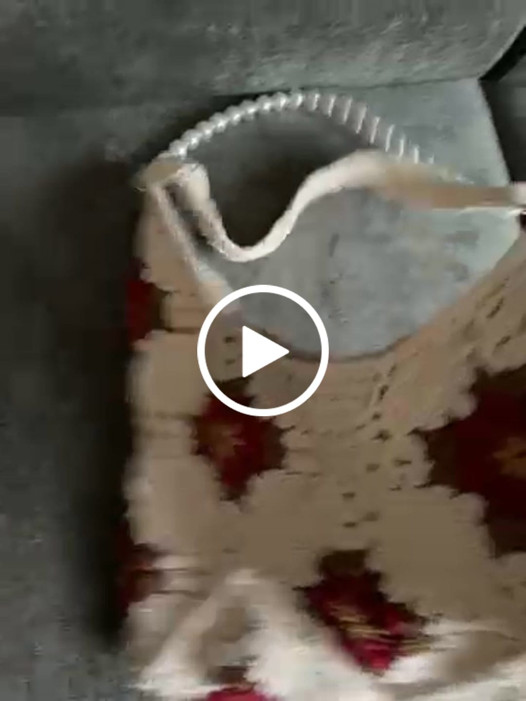 Customer video review of CrochetPark™ Garden Rose Hobo Kit