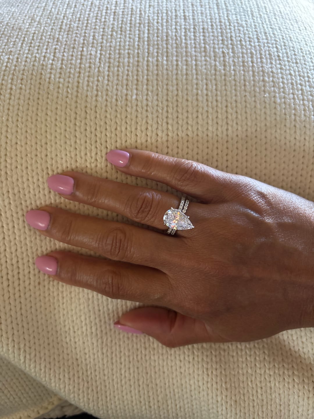 Customer photo review of S925 4.5Ct Pear Cut Wedding Ring & Open Wedding Band Bridal Rings Travel Rings For Her