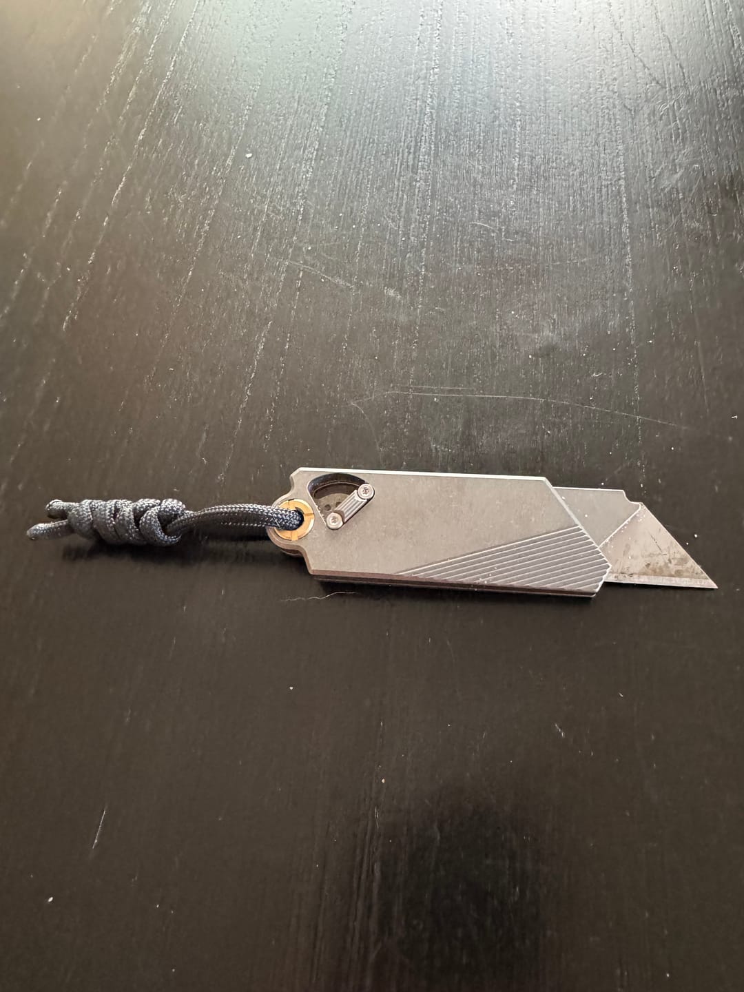Customer photo review of G9 Utility Knife (Titanium/Brass)
