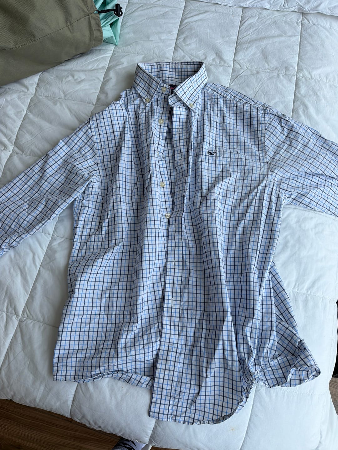 Customer photo review of Camisa Vineyard Vines Classic Fit Manga Larga Talla L