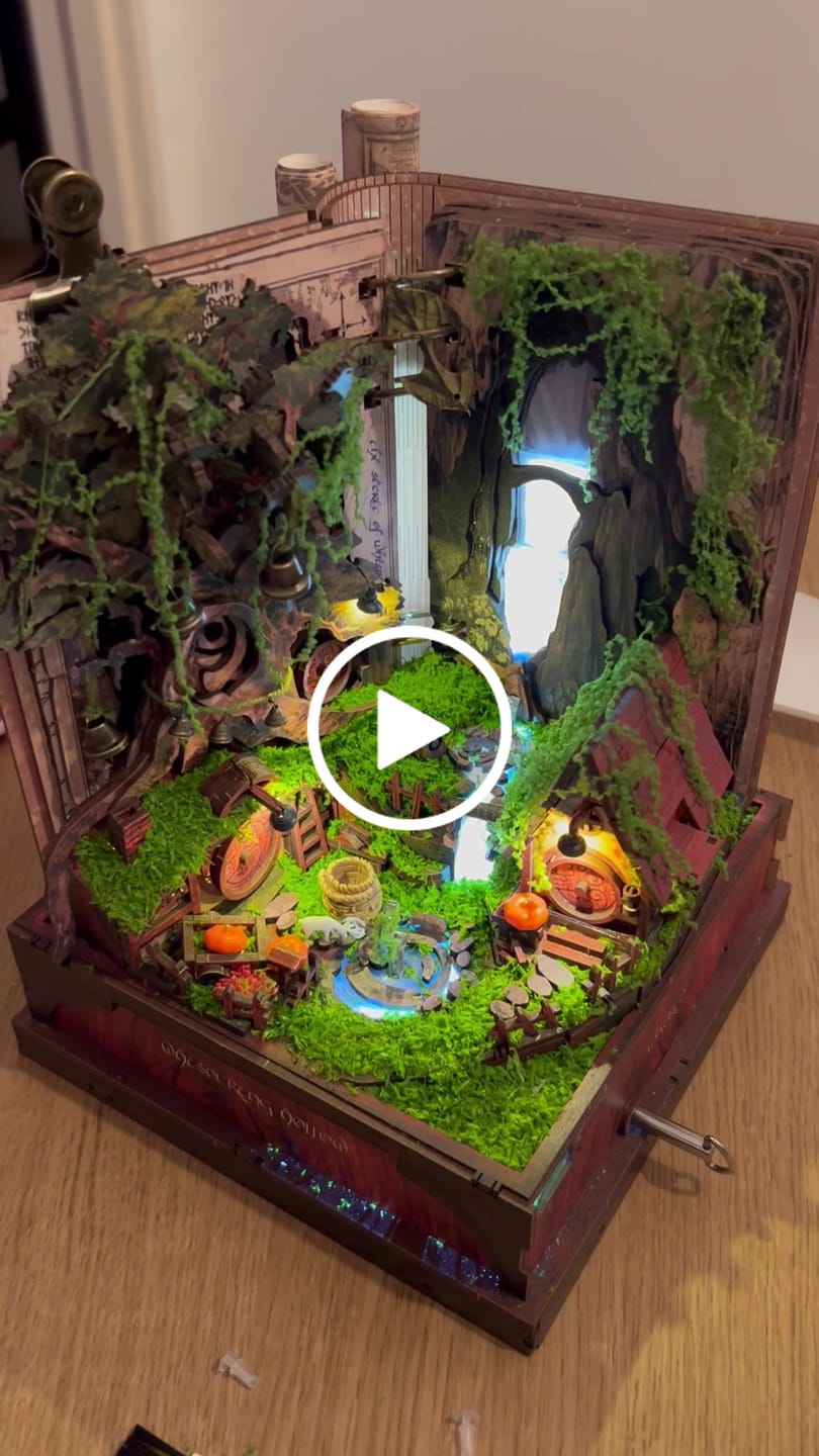 Customer video review of Whispering Hollow Miniature House Kit (Music Box) | Collector's Edition