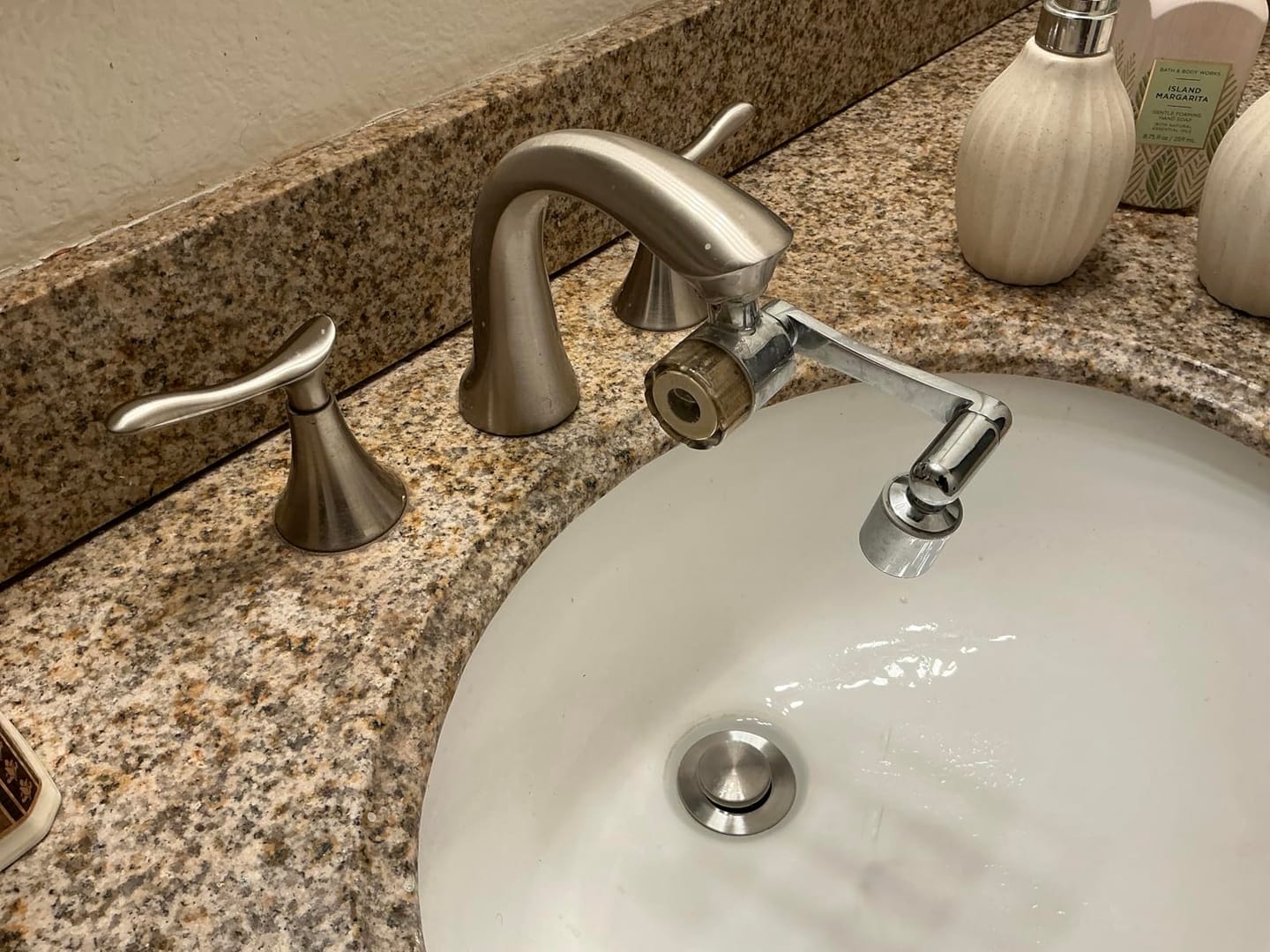 Customer photo review of Frizzlife 1080° Rotating Faucet Extender with Filter, FF1080