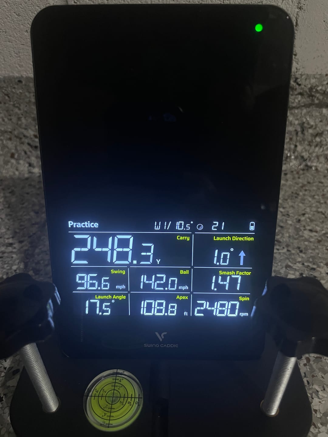 Customer photo review of SC4 & SC4 PRO Launch Monitor Alignment Stand