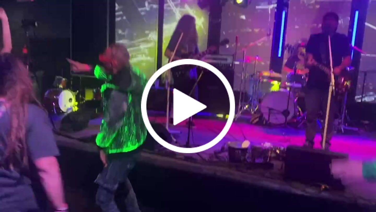 Customer video review of Light Up Rave Long-sleeved Hoodie