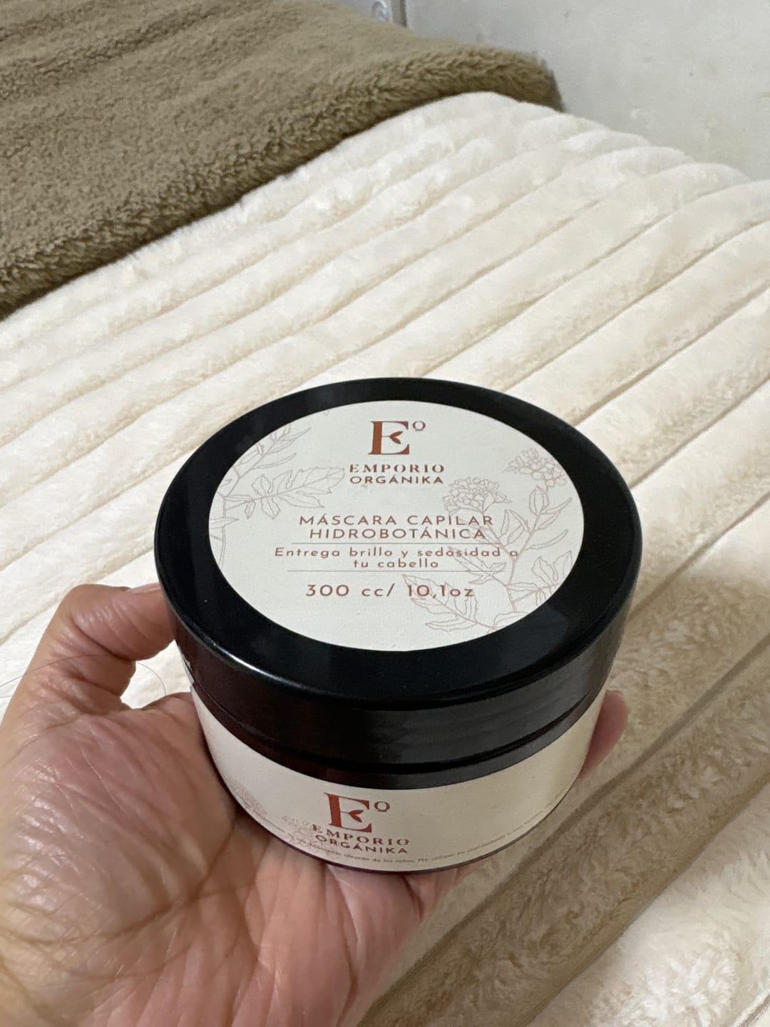 Customer photo review of MÁSCARA CAPILAR HIDROBOTÁNICA
