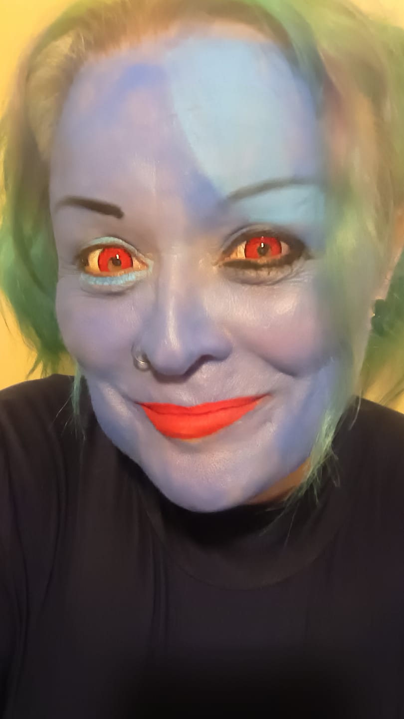 Customer photo review of Cosplay Lucifer's Eye Red Prescription Coloured Contact Lenses