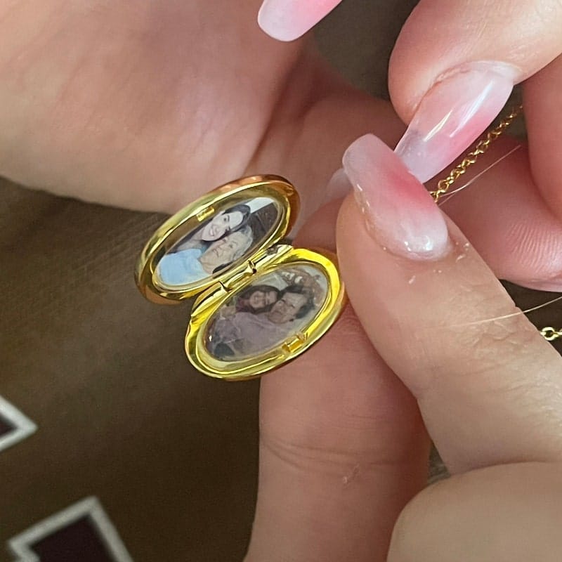 Customer photo review of Custom Photo Oval Locket Necklace