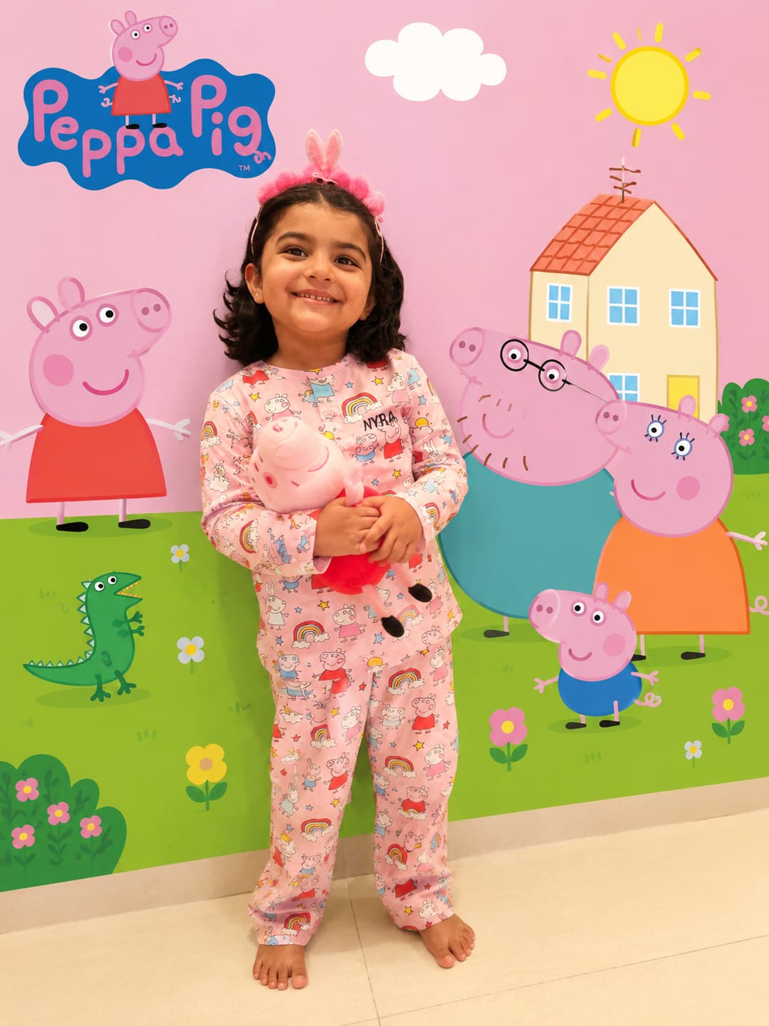 Customer photo review of Happy Peppa Pig Night Suit