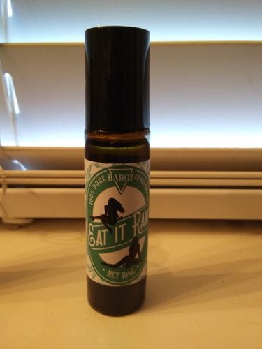 Customer photo review of Bargz Eat It Raw Fragrance Perfume Oil, Mature Fruity Scent with Sweet Awakening Effect