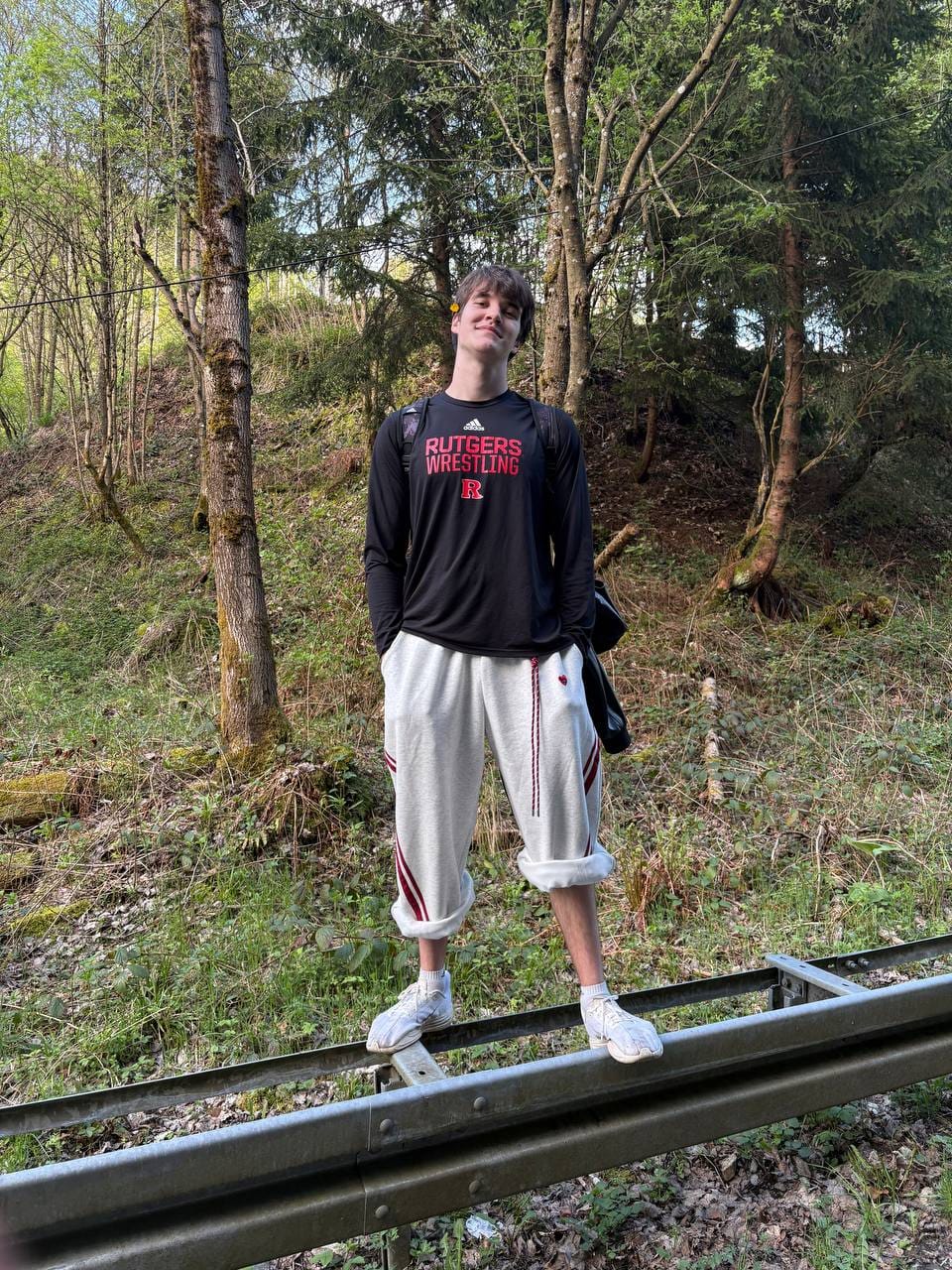 Customer photo review of Aelfric Eden Baggy Barrel Sweatpants