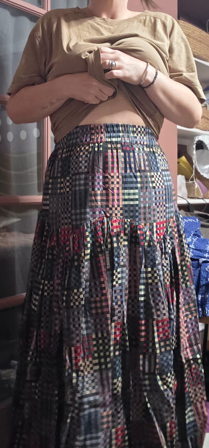 Customer photo review of LEILA SKIRT | NIGHT RUBIX PRINT