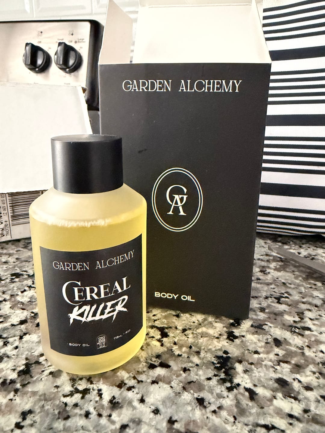 Customer photo review of CEREAL KILLER BODY OIL