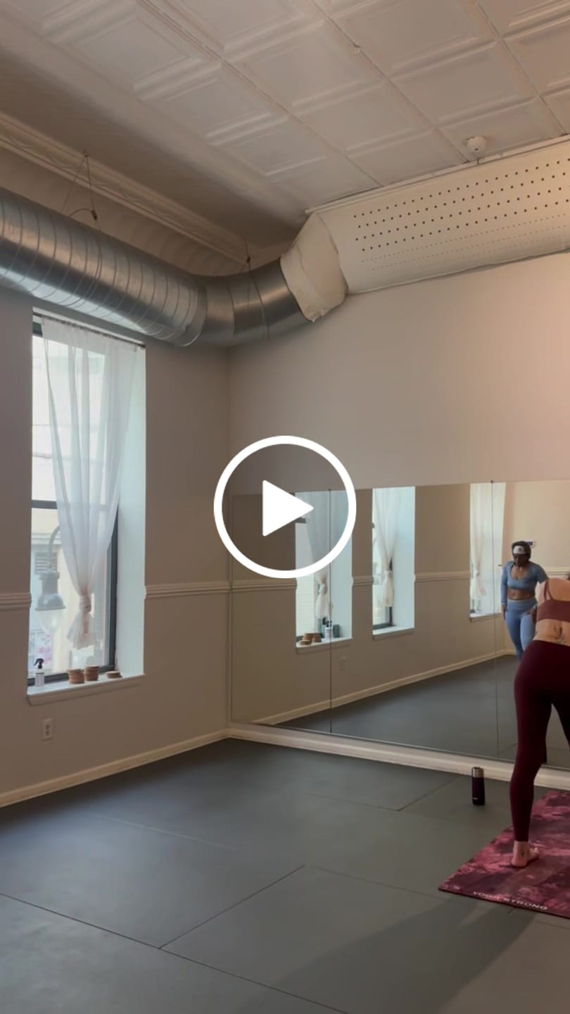 Customer video review of Girlfriend Legging - Cotton Candy