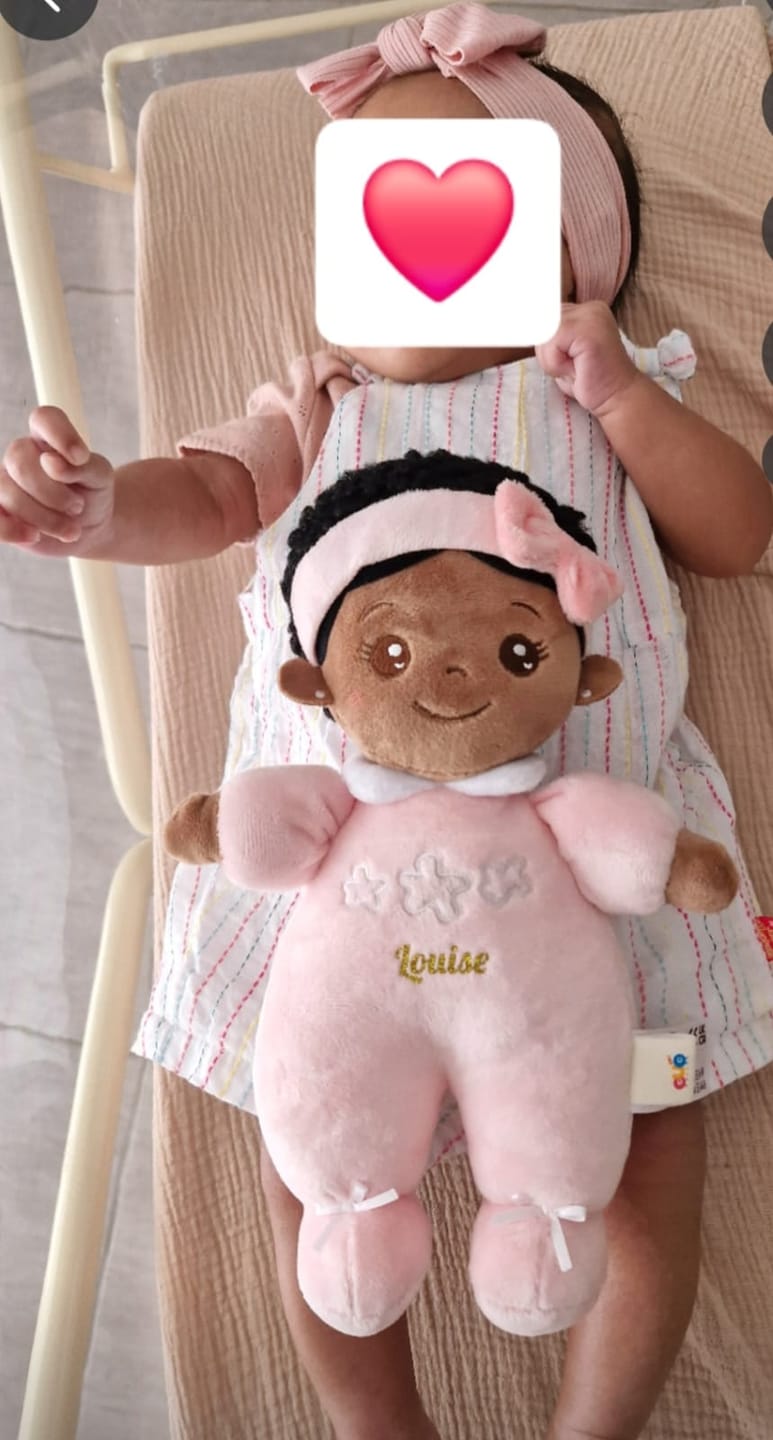 Customer photo review of Jolie Poupée Personnalisée (Achetez-en 2 et Obtenez 15 % de  Réduction)