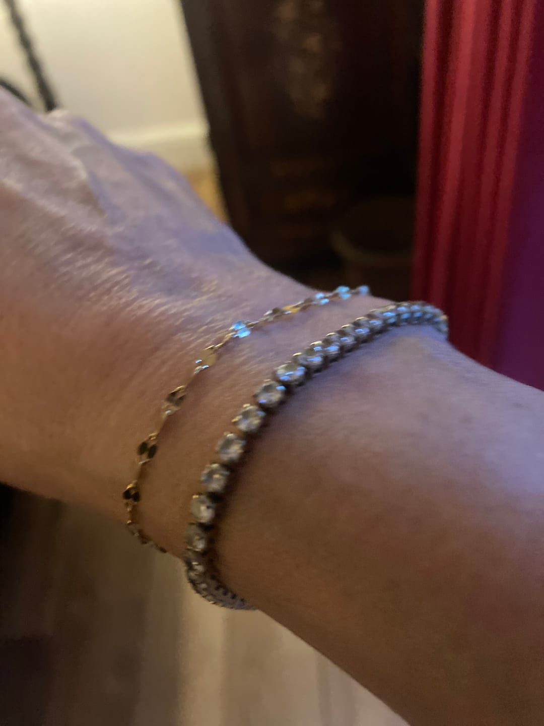 Customer photo review of Single Dainty Bracelet
