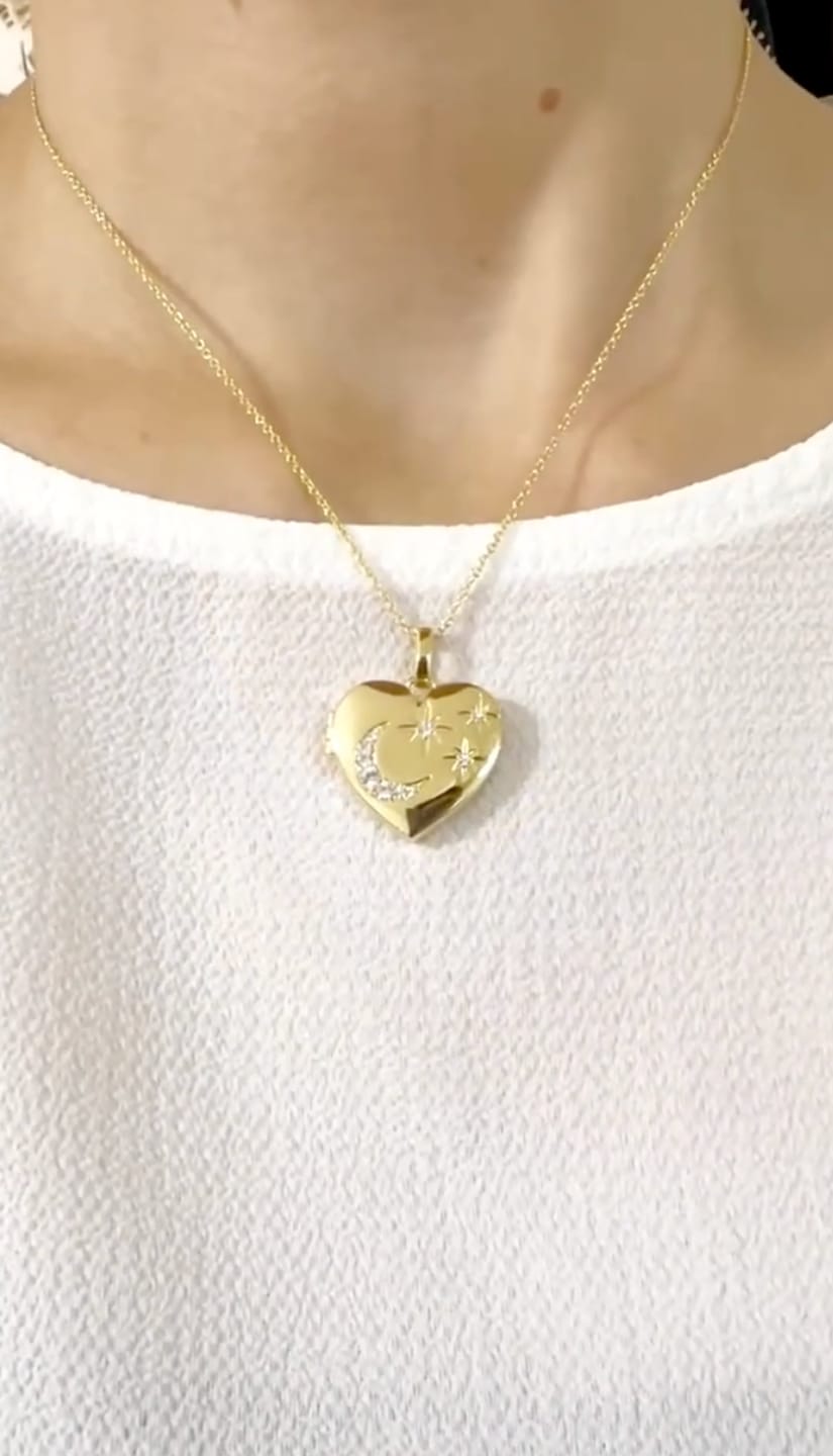 Customer photo review of Custom Photo Heart Locket Necklace