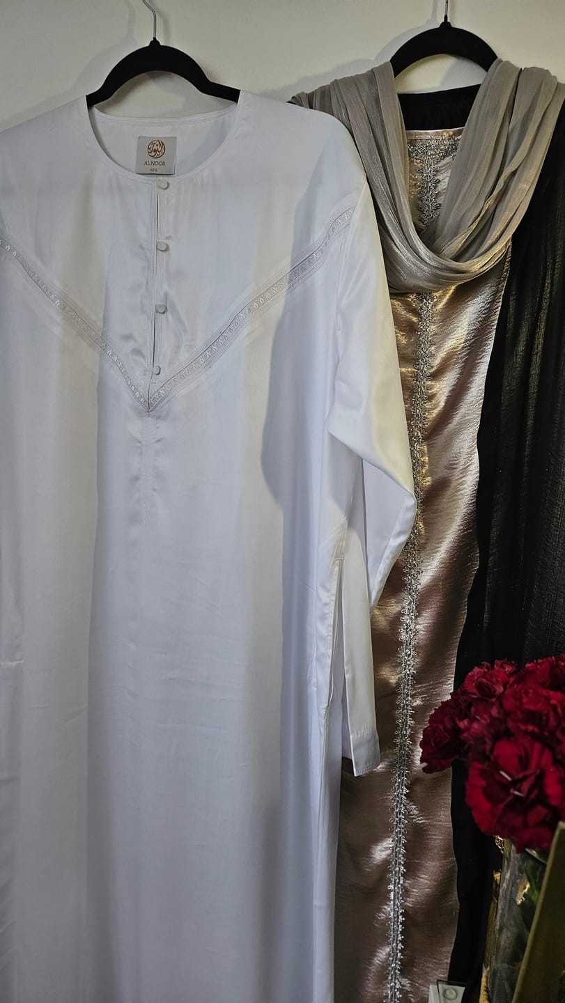 Customer photo review of Iced White Omani Jubbah