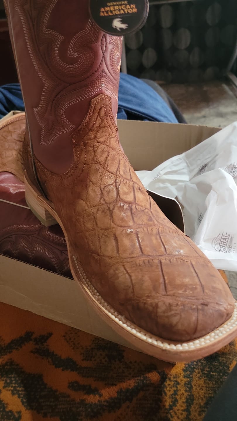 Customer photo review of Corral Men's Cognac Red Alligator Wide Square Toe Western Boots A4222