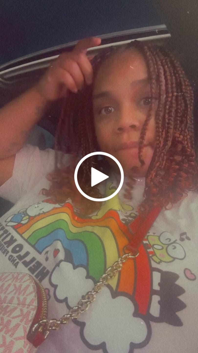 Customer video review of Sensationnel Xpression 3x Kids Pre-Stretched Braiding Hair - 28"
