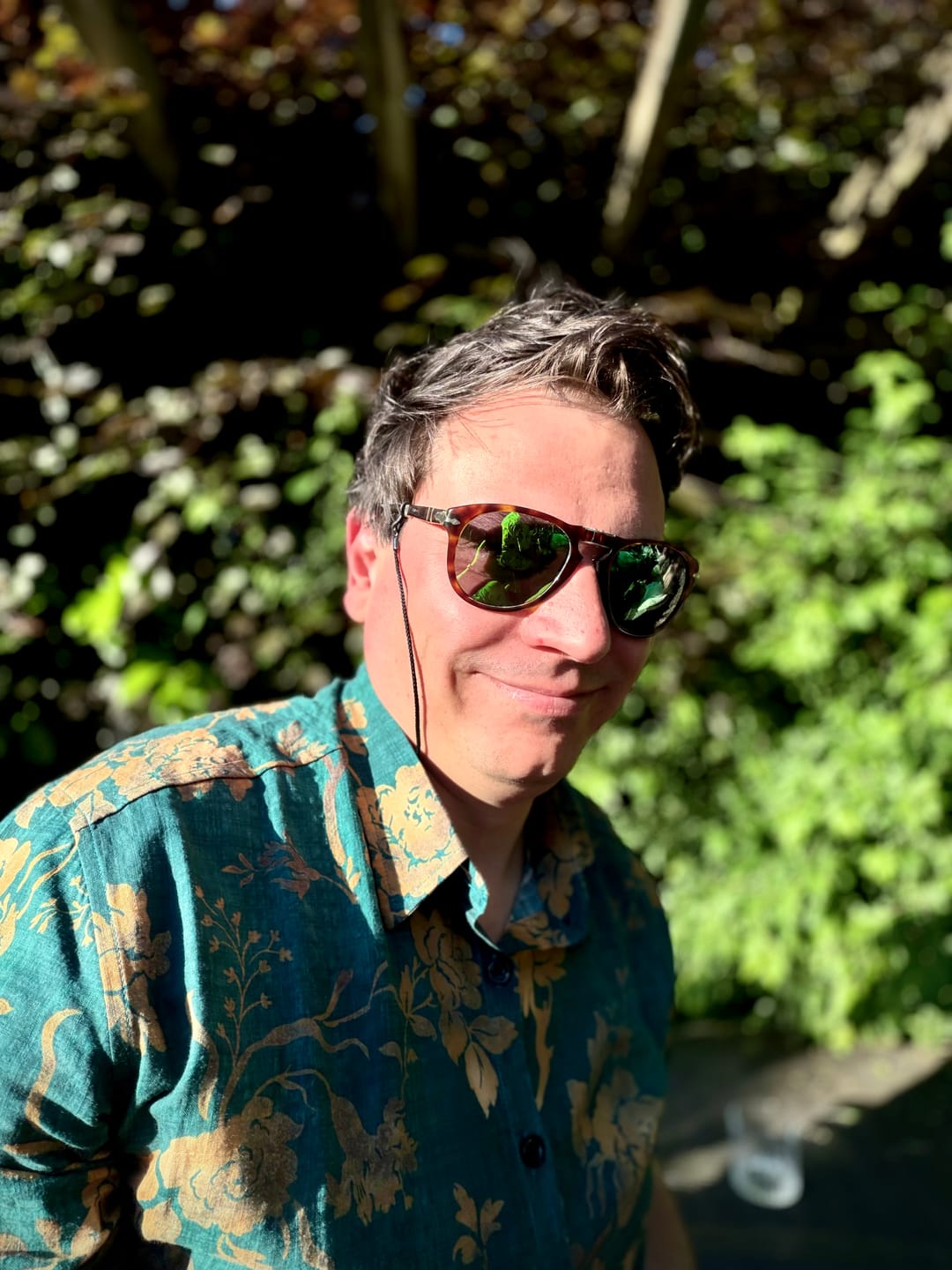 Customer photo review of Men's Vacation Cotton Button Up Short Sleeve Green Vintage Hawaiian Shirt
