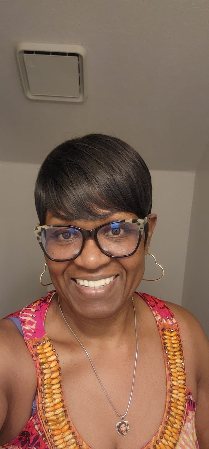 Customer photo review of Sensationnel Instant Fashion Full Wig - RUBY