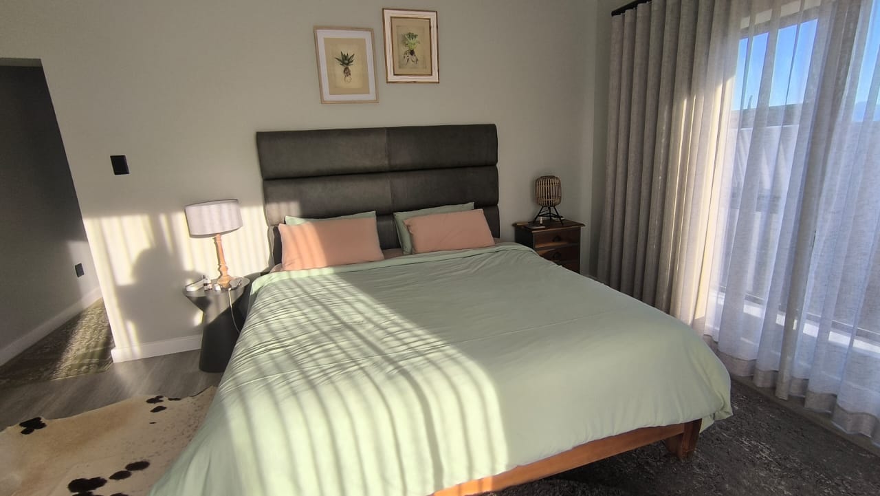 Customer photo review of Duvet Cover Set - Fauna