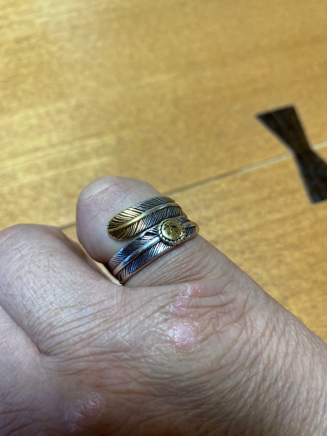Customer photo review of 「ココペリ＆フェザー」調整可能チベットシルバーリング