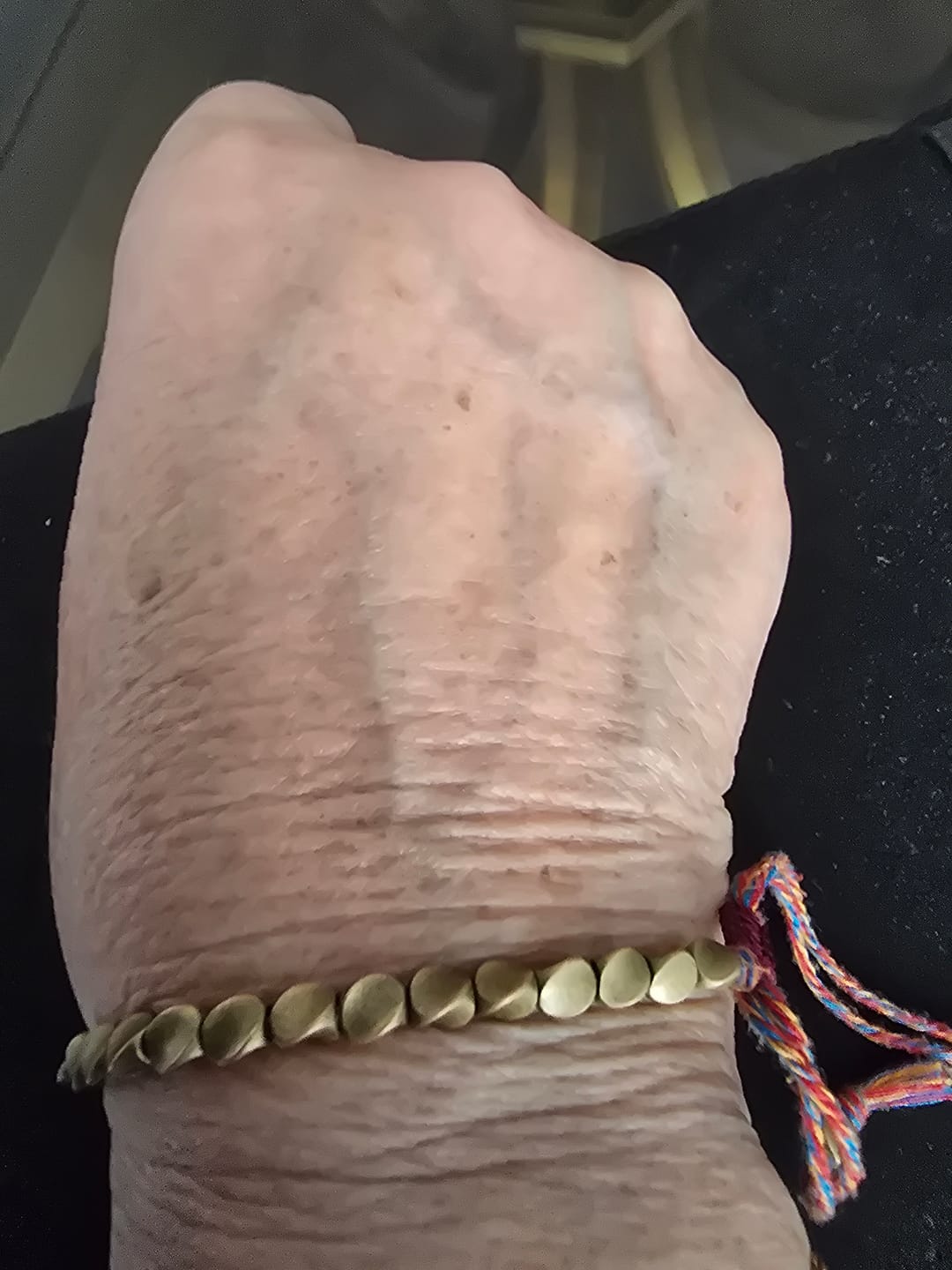 Customer photo review of Bracelet Tibétain en Perles de Cuivre