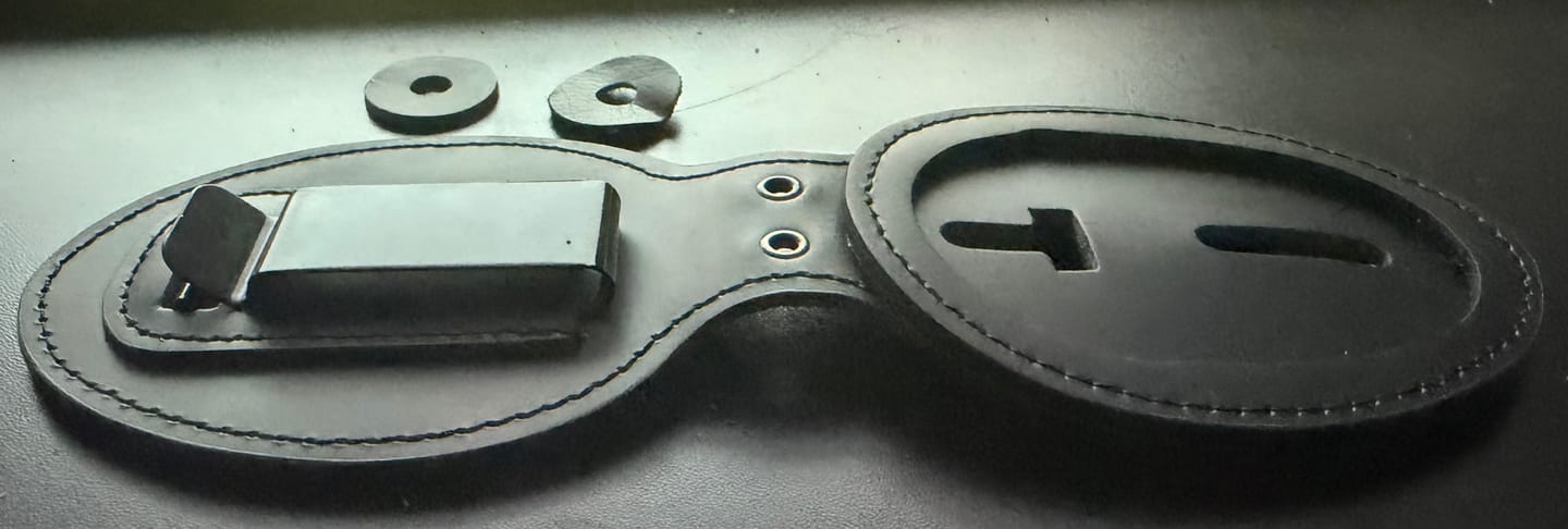 Customer photo review of Genuine Leather Oval Holder/ Holster/ Wallet For LAPD Los Angeles Police Badges
