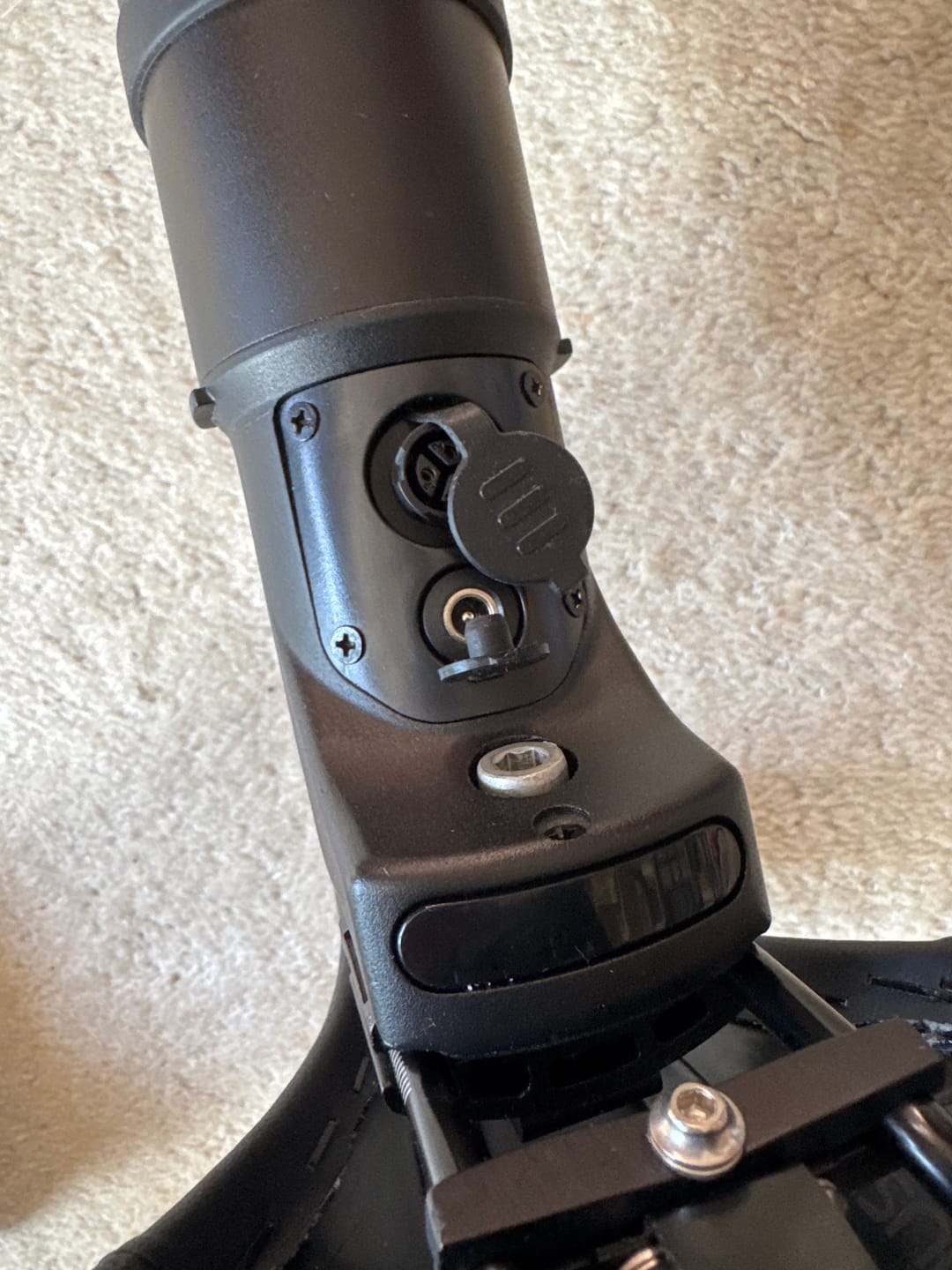 Customer photo review of Onemile Nomad Accessories：Seat Tube Battery Charging Port + Power Cable