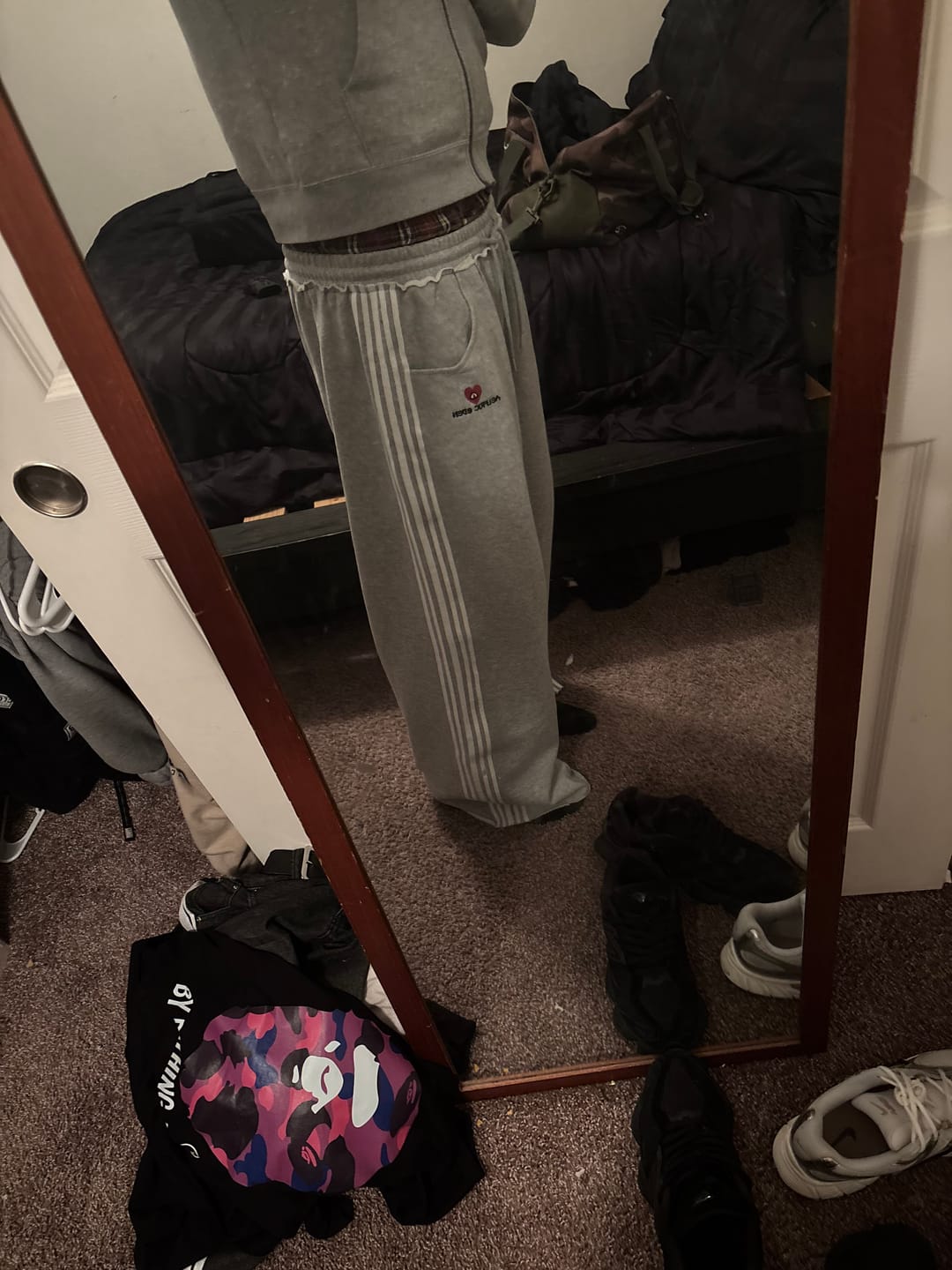 Customer photo review of Aelfric Eden Double Waist Baggy Sweatpants