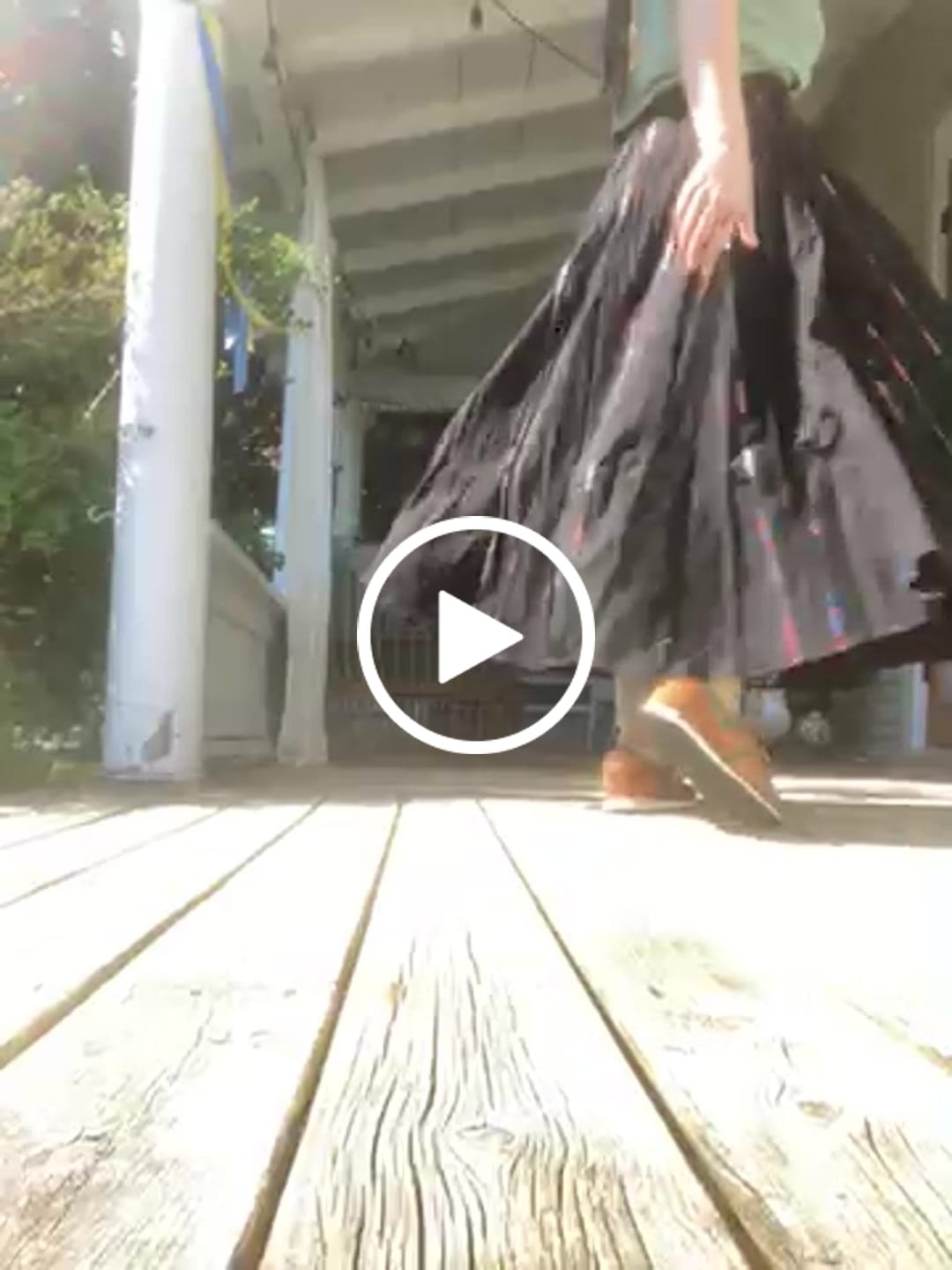 Customer video review of KATE SKIRT | NOIR MULTI