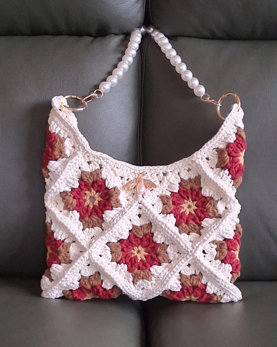 Customer photo review of CrochetPark™ Garden Rose Hobo Kit