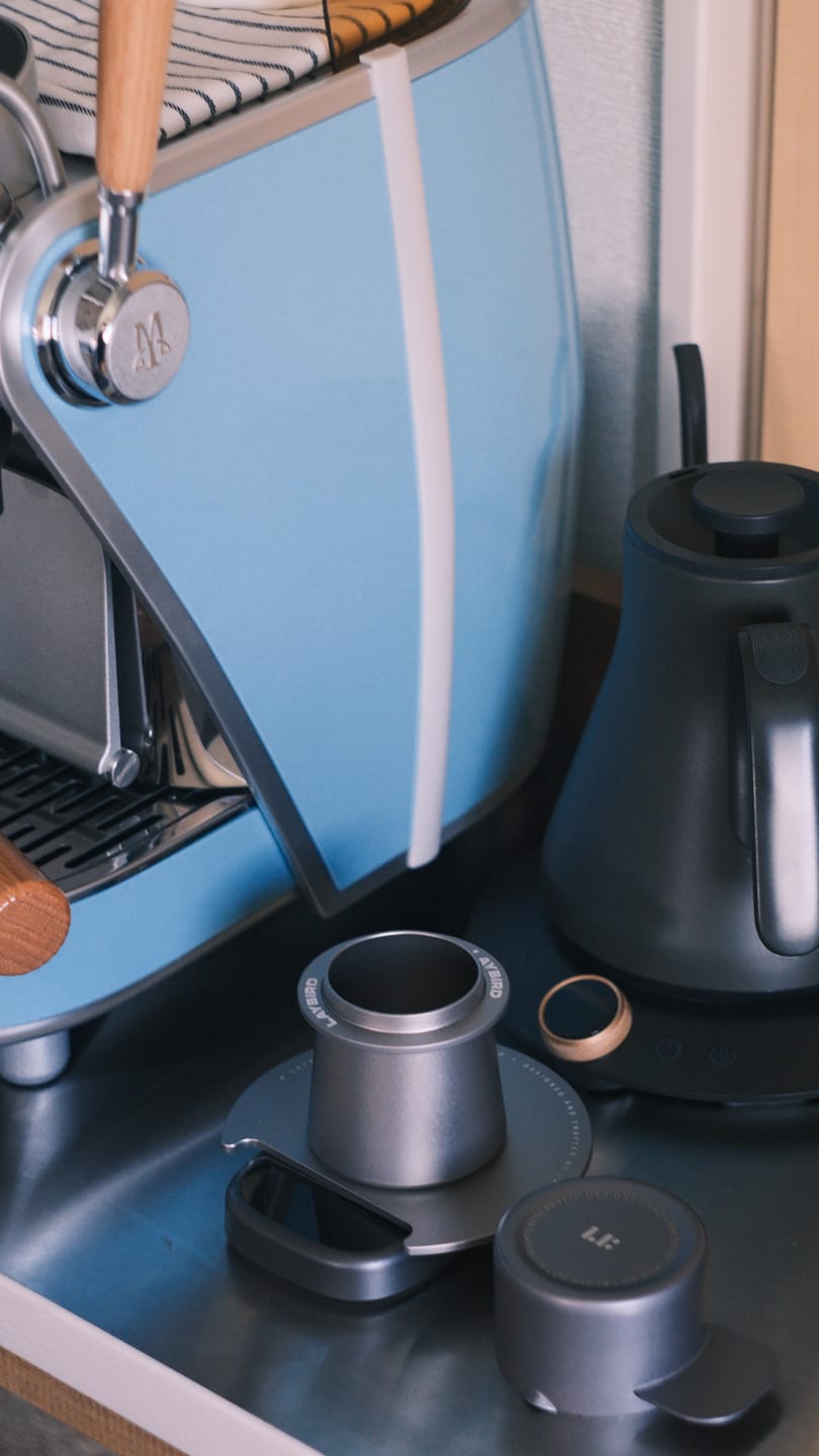 Customer photo review of LAYBIRD MagAttach Coffee Scale