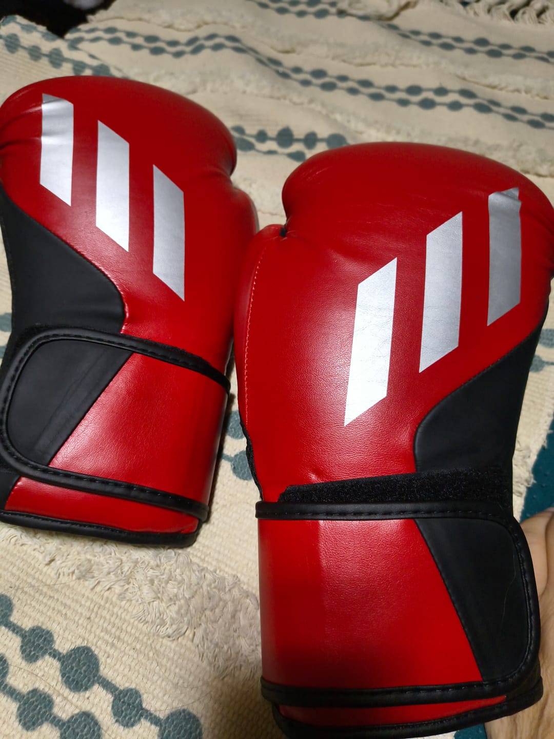 Customer photo review of Guantes De Boxeo Adidas Speed Tilt 200