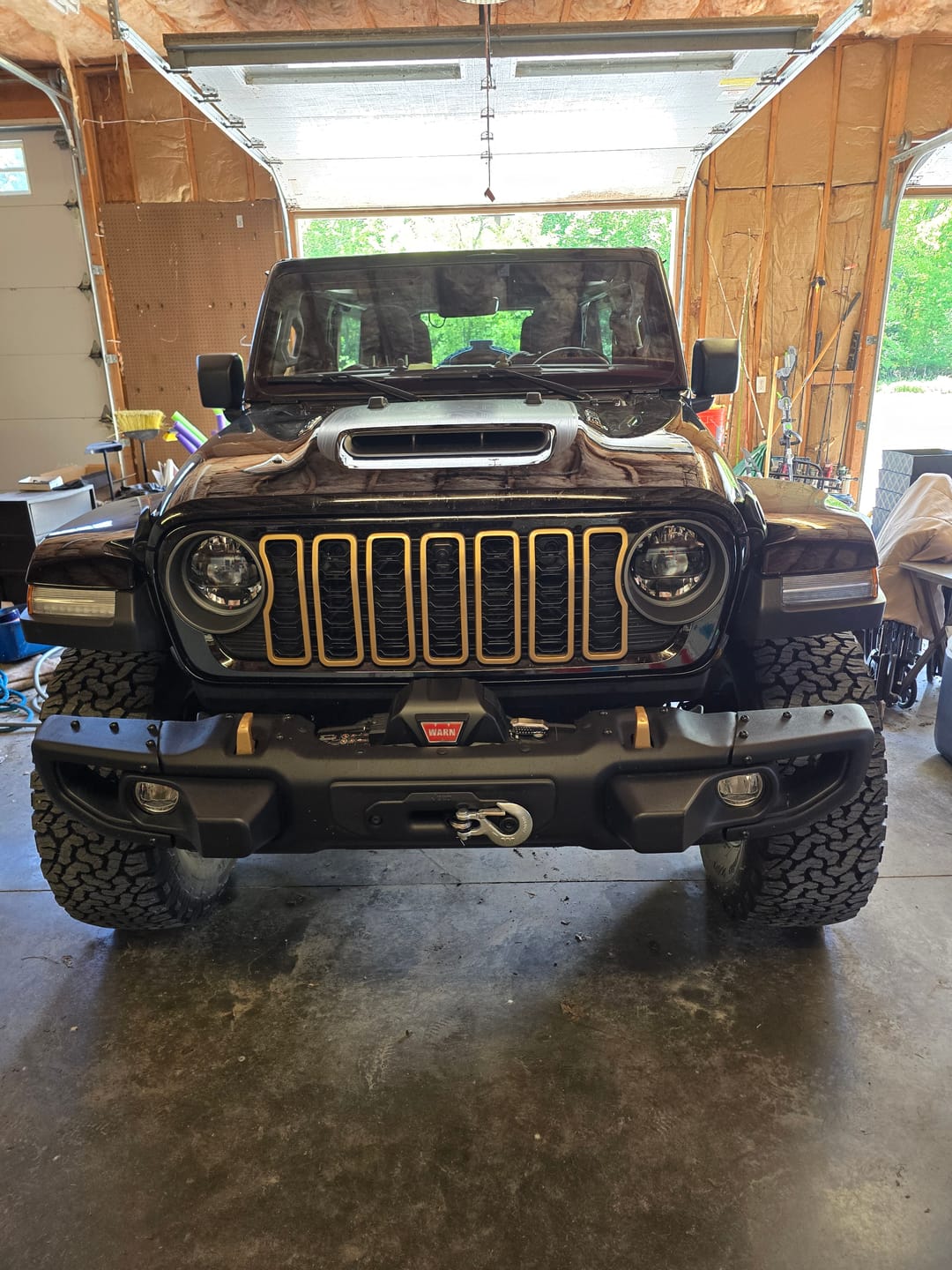 Customer photo review of Painted "Snap On" Accent Cover fits *24-26 Updated Jeep JL JT Grille