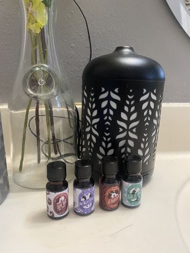 Customer photo review of Bargz Eat It Raw Fragrance Perfume Oil, Mature Fruity Scent with Sweet Awakening Effect