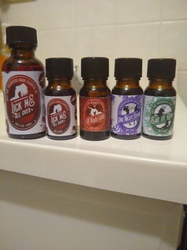 Customer photo review of Bargz Eat It Raw Fragrance Perfume Oil, Mature Fruity Scent with Sweet Awakening Effect