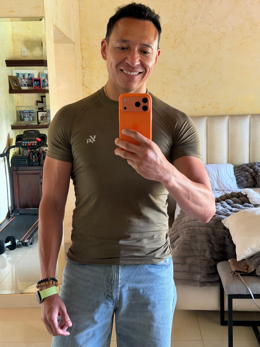Customer photo review of 4016 - Natural Cotton Compression Tees