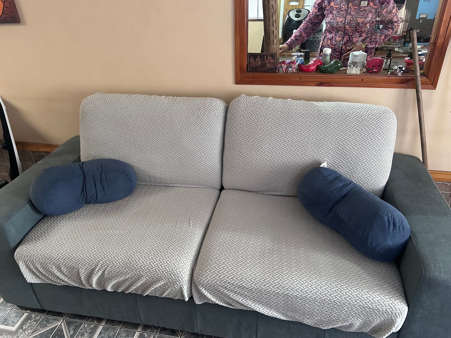 Customer photo review of Funda Mágica Cubre Sofá —  Renueva tu sofá en 2 minutos