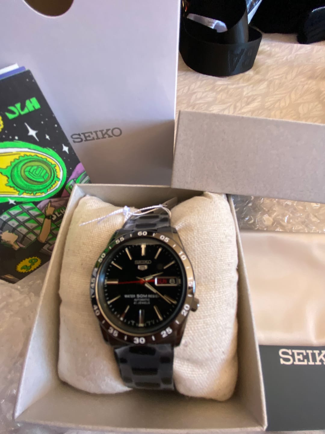 Customer photo review of Reloj Seiko 5 Análogo Automático SNKE03KC Metálico 36mm
