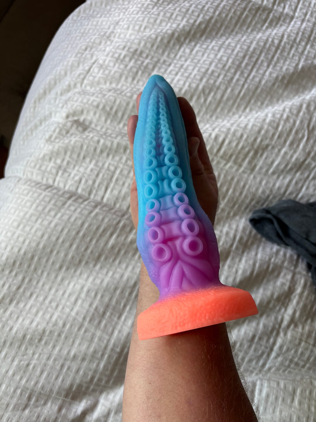 Customer photo review of Thick Tentacle Glow-in-the-Dark Silicone Dildo