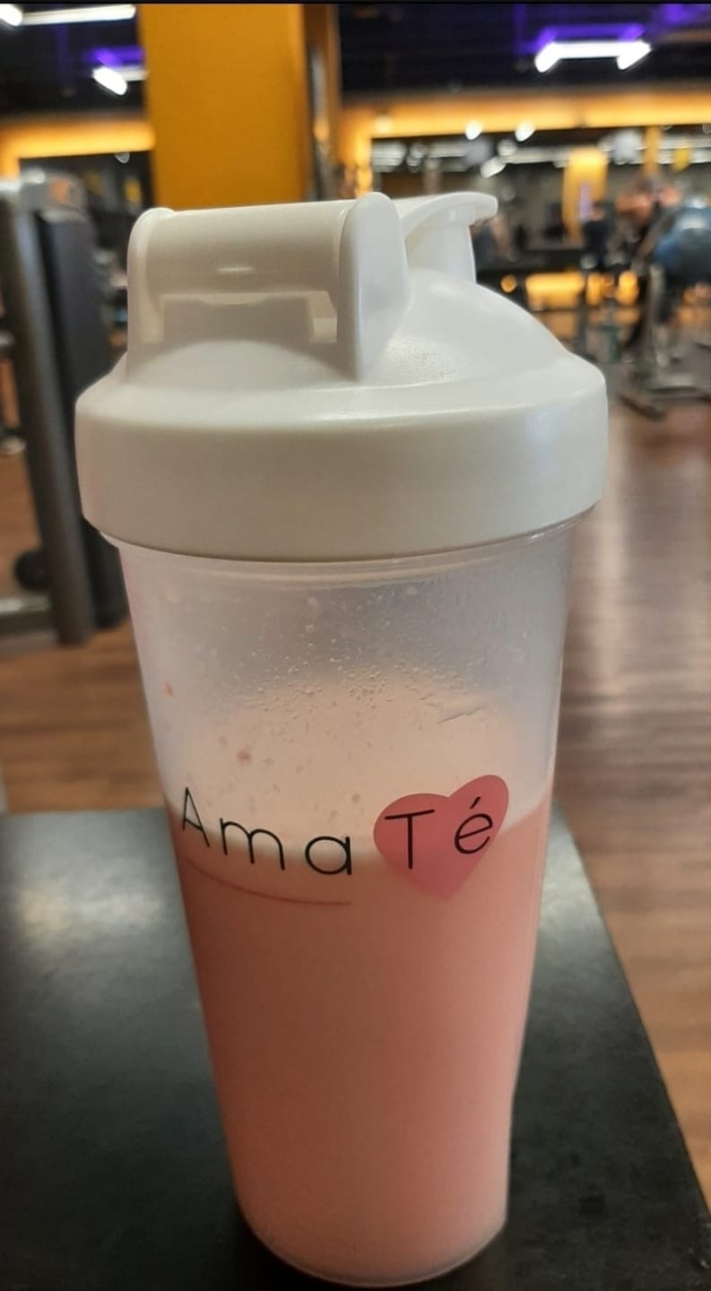 Customer photo review of Proteína FEMFIT Café Latte