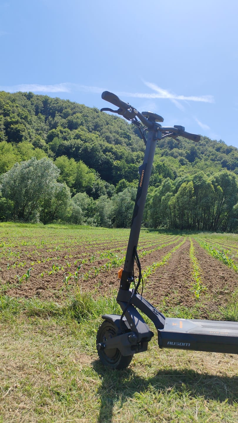 Customer photo review of Ausom DT2 Pro Dual Motor E-scooter