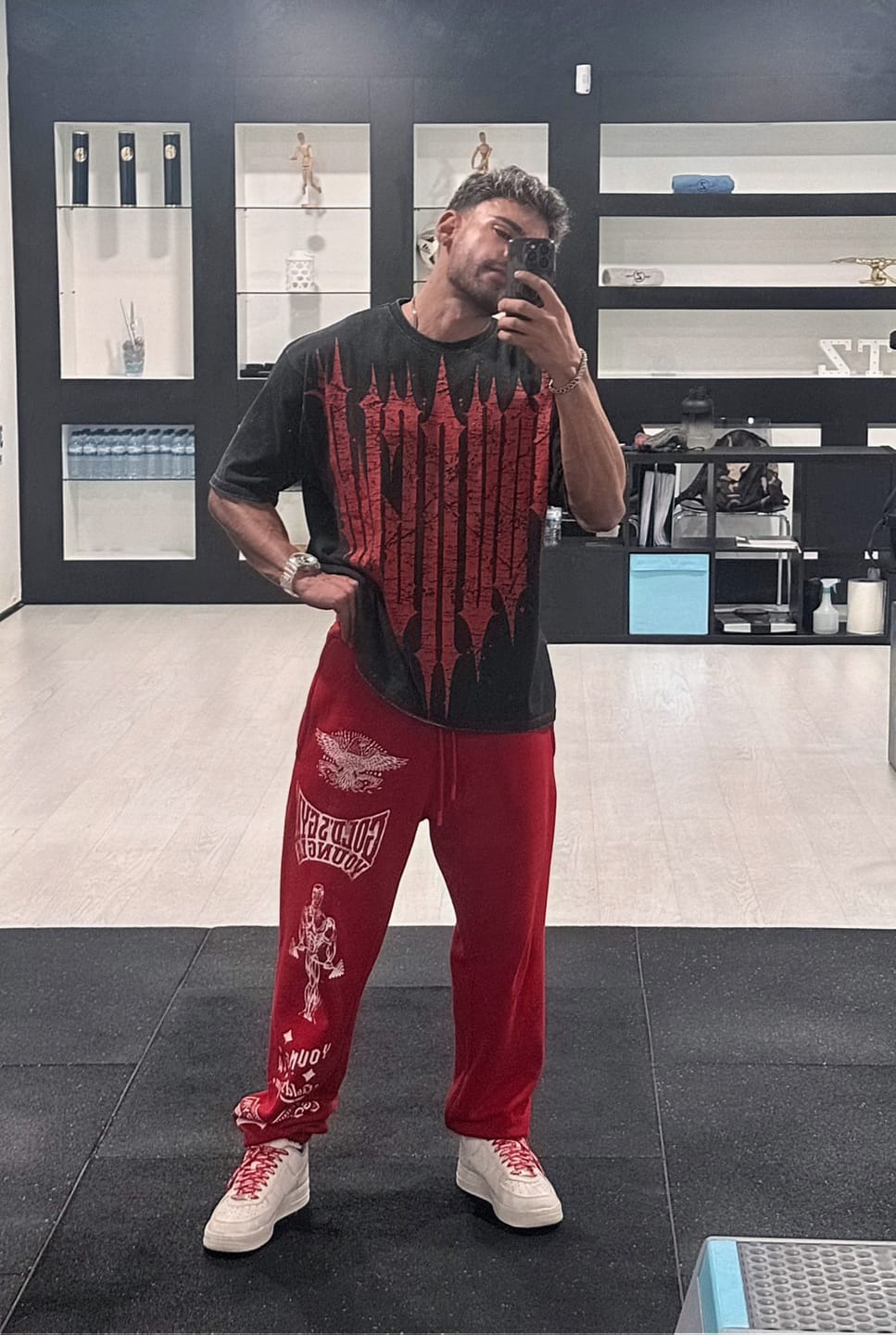 Customer photo review of 4156 - Revenge Tees Spring '25