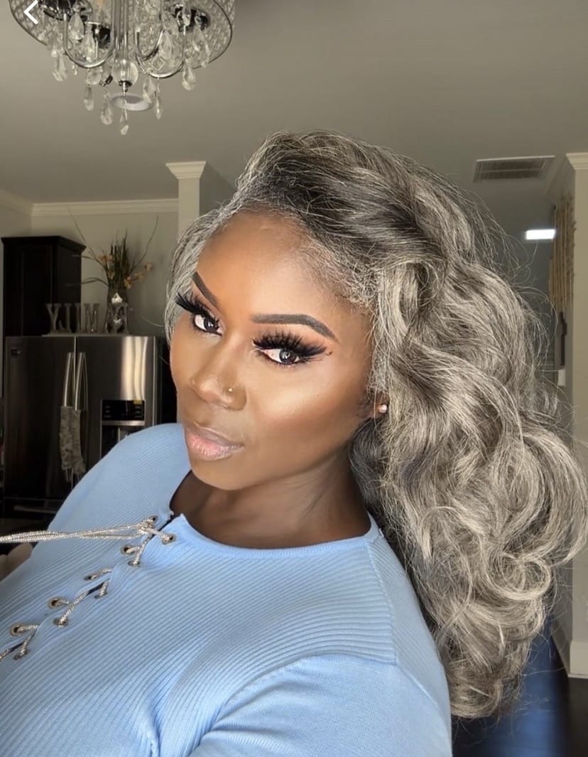 Customer photo review of Luvwin Salt And Pepper Loose Wavy Kinky Hair Gray Color 5x5 Closure Lace Wig